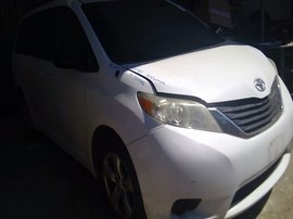 2014 TOYOTA SIENNA, WHITE, LE MODEL, 3.5L, AT, FWD,   Z25178